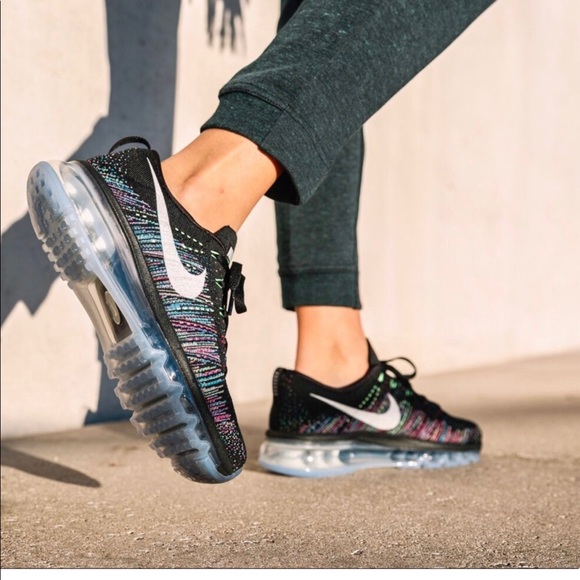 Nike Shoes - Women’s Nike Flyknit - Size 8.5